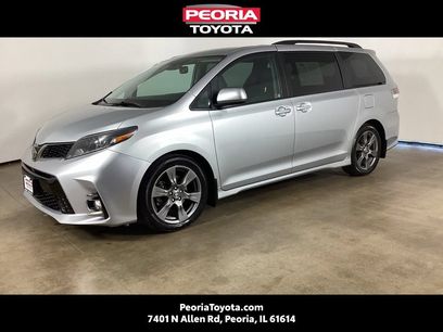 Used 2020 Toyota Sienna SE