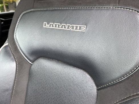Used 2025 RAM 1500 Laramie AWD/4WD image 20
