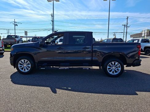 Used 2022 Chevrolet Silverado 1500 Custom RWD image 6
