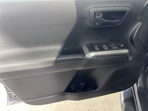 Used 2023 Toyota Tacoma SR5 image 18