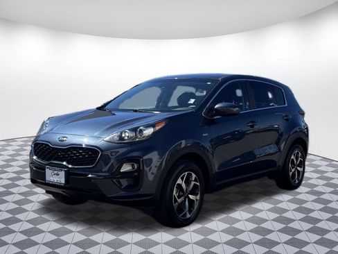 Used 2022 Kia Sportage LX AWD/4WD image 3