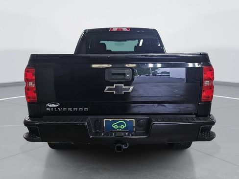 Used 2017 Chevrolet Silverado 1500 Custom w/ Custom Convenience Package AWD/4WD image 5