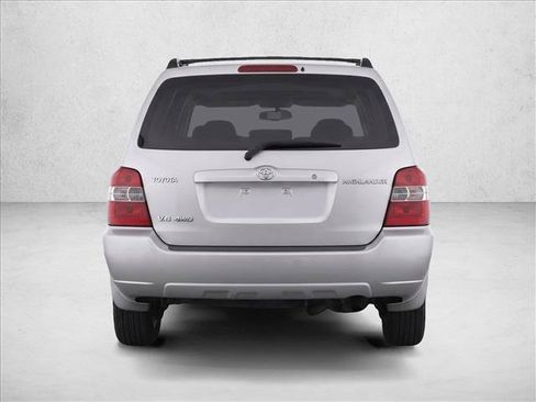 Used 2007 Toyota Highlander 4WD V6 w/ 3rd Row image 6