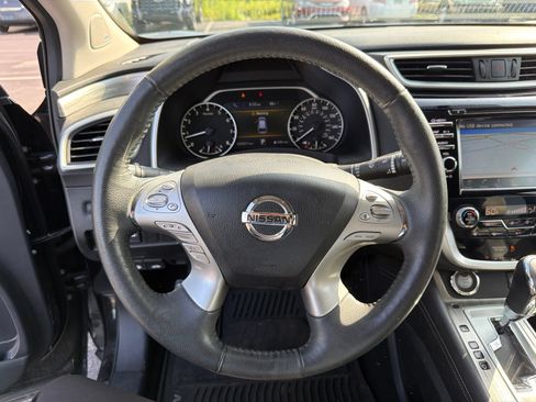 Used 2018 Nissan Murano SL AWD/4WD image 14