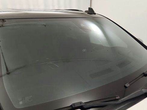 Used 2021 GMC Yukon Denali w/ Denali Ultimate Package image 46