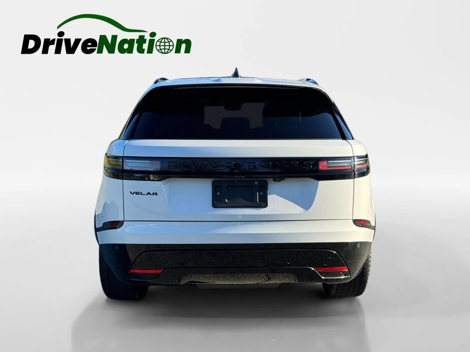 Used 2025 Land Rover Range Rover Velar Dynamic SE AWD/4WD image 6