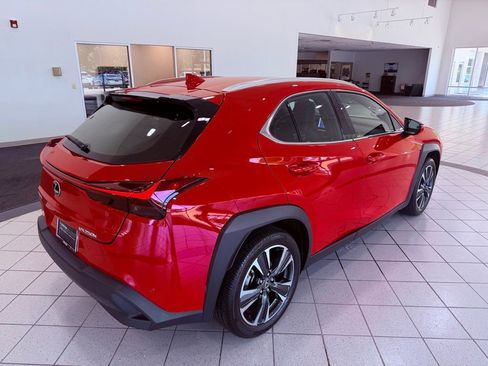 Certified 2024 Lexus UX 250h FWD image 13