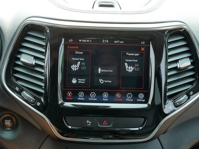 Used 2020 Jeep Cherokee Limited AWD/4WD image 35