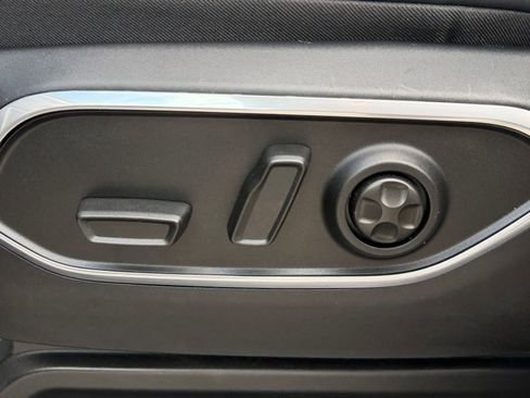 Used 2024 Jeep Wagoneer Series II image 22