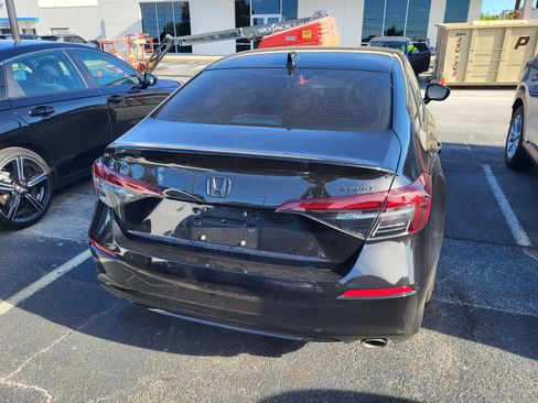 Used 2025 Honda Civic Sport image 5