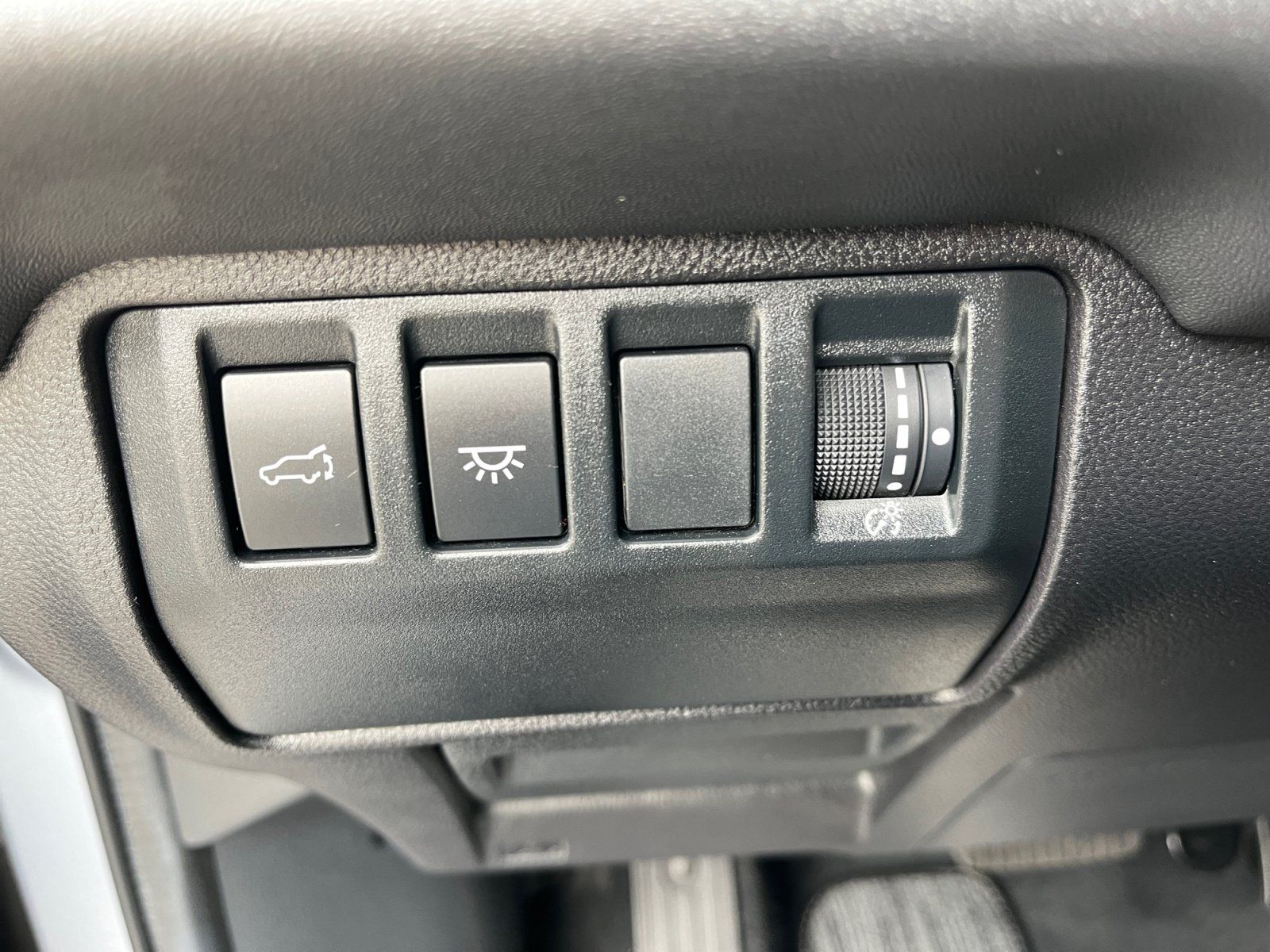 Certified 2026 Subaru Ascent Touring AWD/4WD image 12