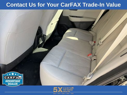 Used 2025 Nissan Rogue SV image 28