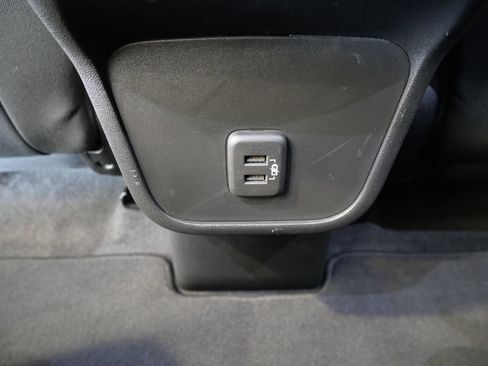 Used 2020 Chevrolet Equinox LT AWD/4WD image 30