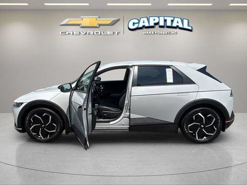 Used 2023 Hyundai Ioniq 5 SEL w/ Cargo Package AWD/4WD image 13