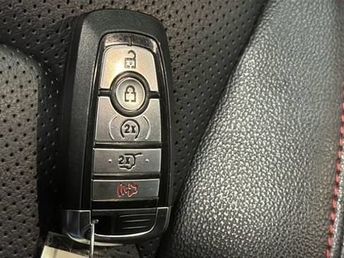 Used 2024 Ford Expedition Max Limited AWD/4WD image 21