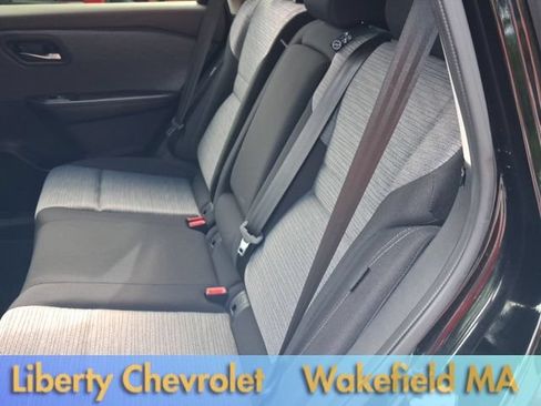 Used 2023 Nissan Rogue SV AWD/4WD image 15