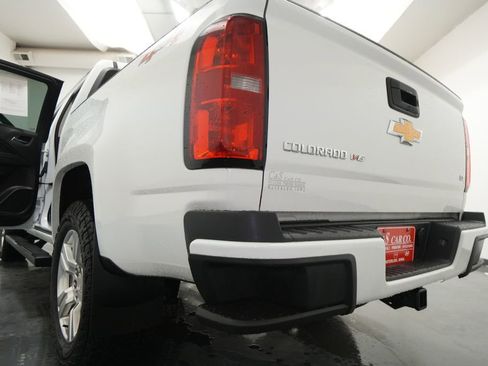 Used 2017 Chevrolet Colorado LT w/ LT Convenience Package AWD/4WD image 20