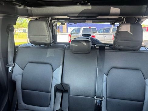 Used 2023 Ford Bronco Black Diamond w/ Sasquatch Package AWD/4WD image 21