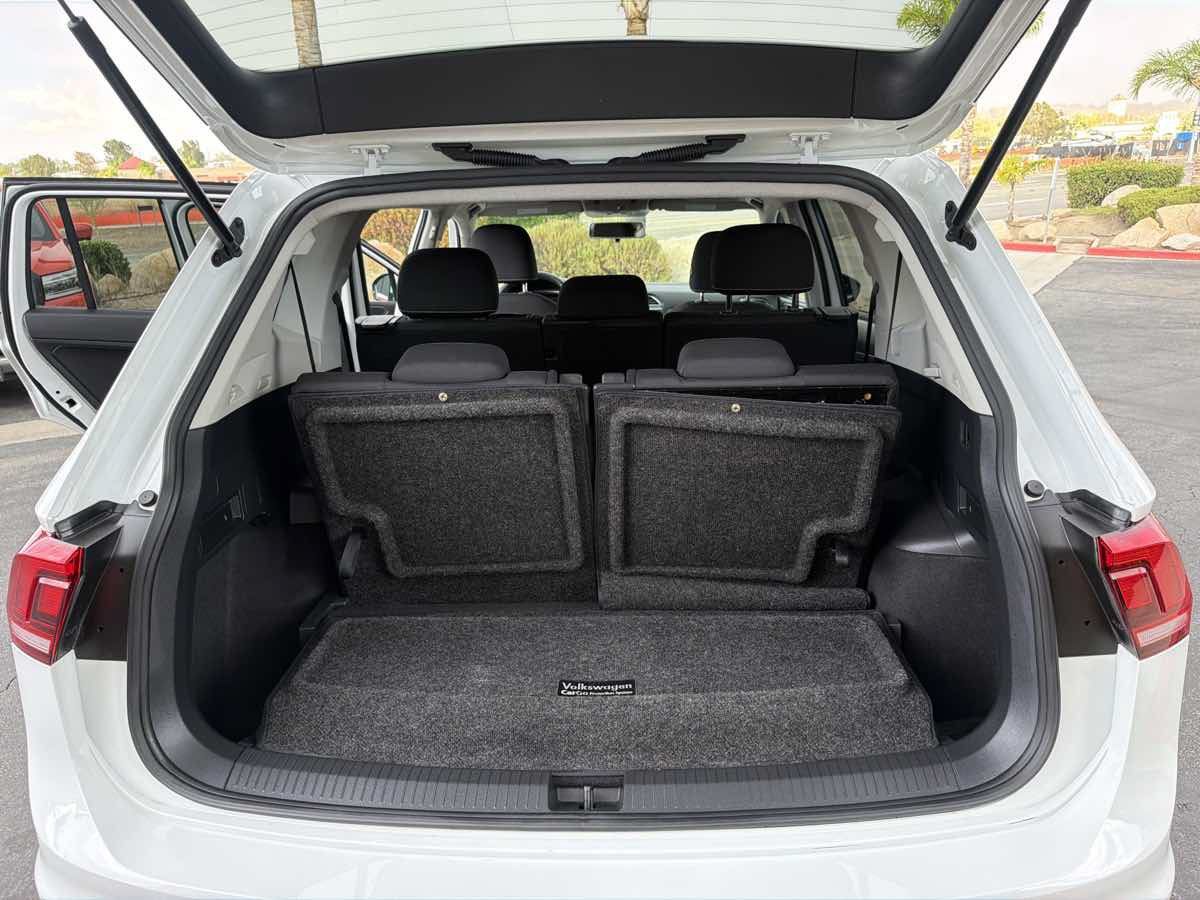 Used 2022 Volkswagen Tiguan S FWD image 24