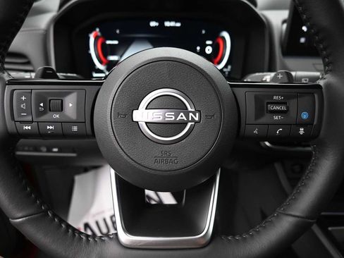 Used 2024 Nissan Rogue SL w/ SL Premium Package AWD/4WD image 6