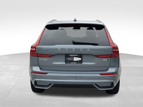 Used 2024 Volvo XC60 B5 Core w/ Climate Package AWD/4WD image 8
