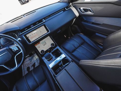 Used 2023 Land Rover Range Rover Velar R-Dynamic S image 37