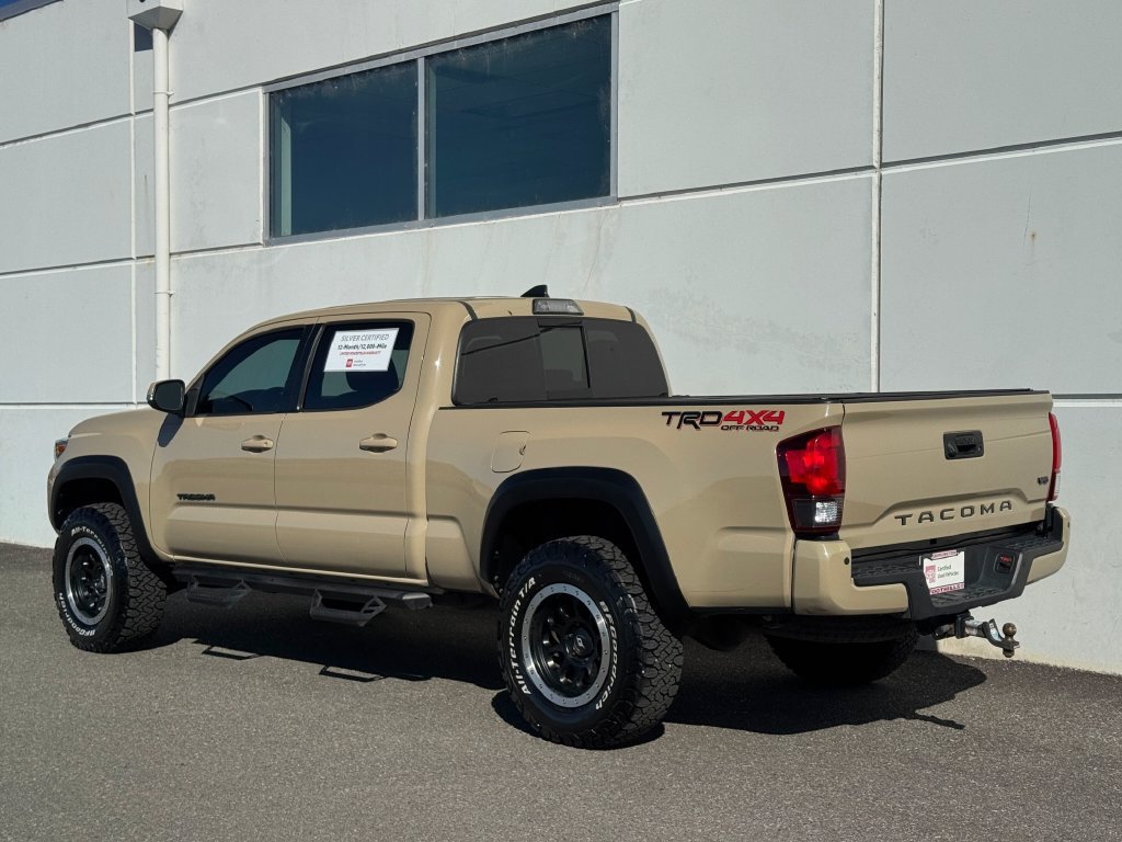 Certified 2018 Toyota Tacoma TRD Off-Road w/ Technology Package AWD/4WD image 5