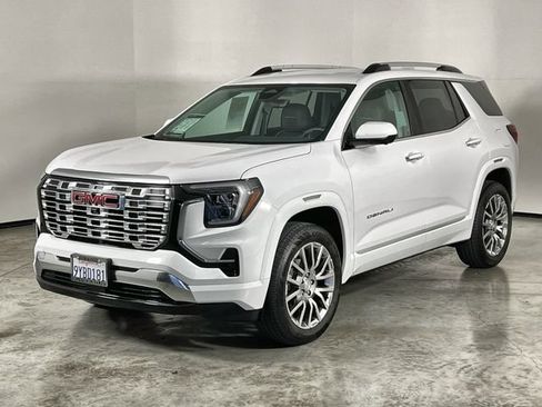Used 2026 GMC Terrain Denali AWD/4WD image 4