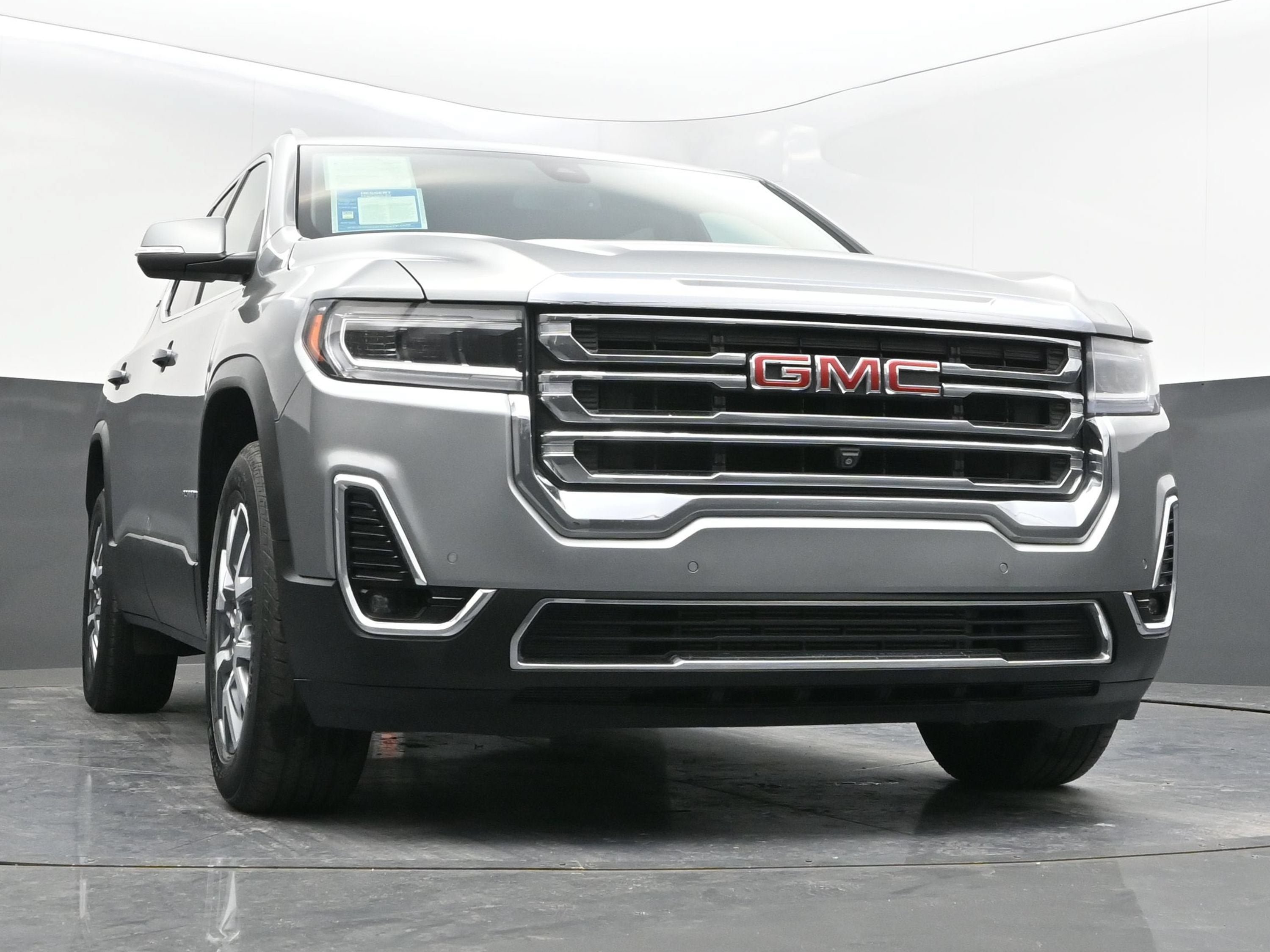 Certified 2023 GMC Acadia SLT w/ Technology Package AWD/4WD image 43