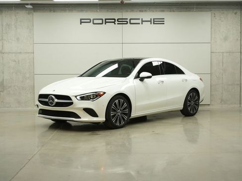 Used 2022 Mercedes-Benz CLA 250 image 1