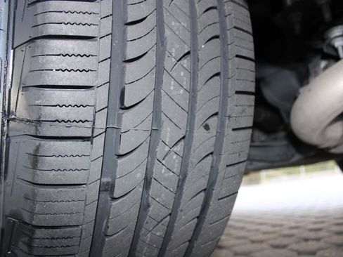 Used 2021 Jeep Grand Cherokee L Limited image 12