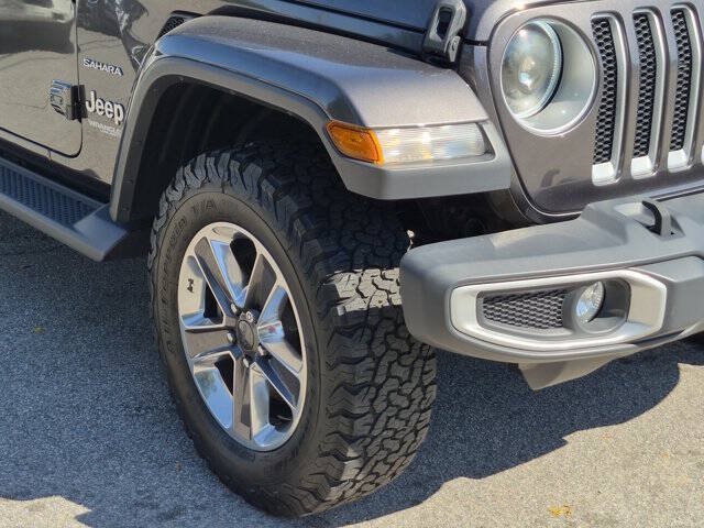 Used 2020 Jeep Wrangler Unlimited Sahara AWD/4WD image 9