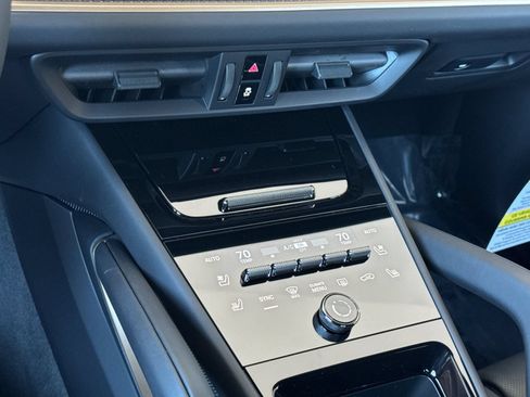 New 2026 Porsche Cayenne Turbo GT AWD/4WD image 25