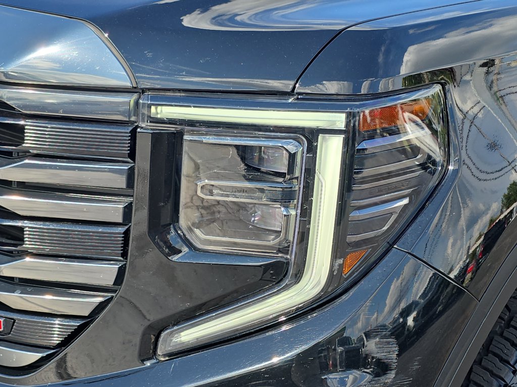Certified 2023 GMC Sierra 1500 AT4 w/ AT4 Premium Package AWD/4WD image 33