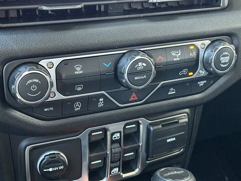 New 2026 Jeep Gladiator Sport image 16