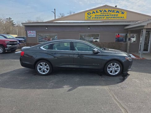 Used 2015 Chevrolet Impala LT w/ Convenience Package image 5