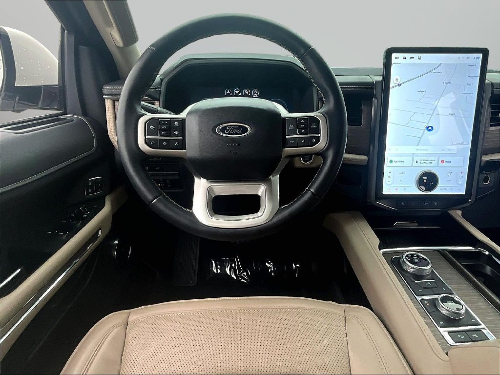 Used 2024 Ford Expedition Max Limited AWD/4WD image 8