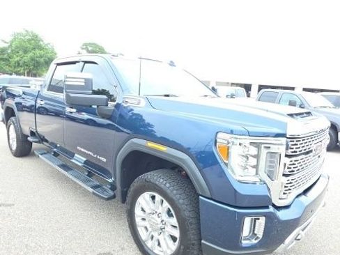 Used 2021 GMC Sierra 2500 Denali w/ Denali Ultimate Package AWD/4WD image 2