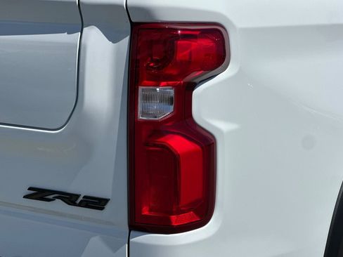 New 2026 Chevrolet Silverado 1500 ZR2 w/ LPO, Dark Essentials Package AWD/4WD image 33
