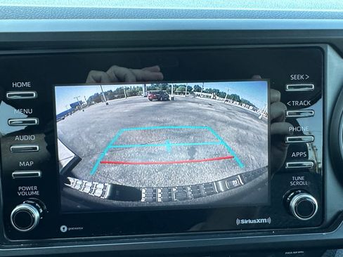 Used 2021 Toyota Tacoma SR AWD/4WD image 25