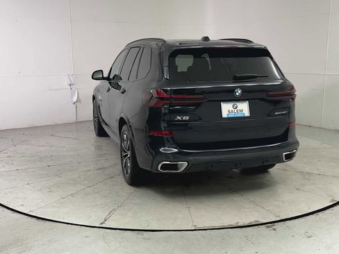 Used 2026 BMW X5 xDrive40i image 3