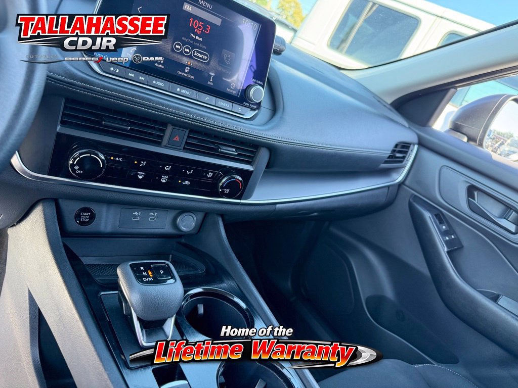 Used 2024 Nissan Rogue S AWD/4WD image 32