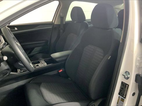 Certified 2025 Kia K5 LXS FWD image 22