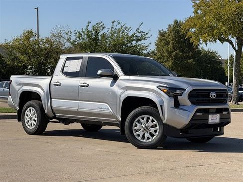 New 2025 Toyota Tacoma 4x4 Double Cab image 2