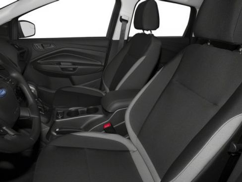 Used 2016 Ford Escape SE w/ Equipment Group 201A AWD/4WD image 8