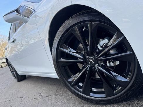 Used 2025 Lexus ES 350 w/ Accessory Package (Z2) image 6