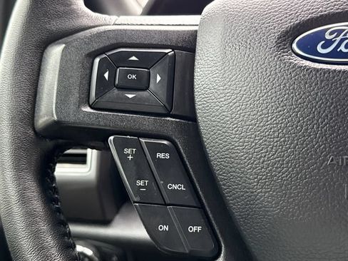 Used 2020 Ford F150 XLT w/ Equipment Group 302A Luxury AWD/4WD image 29