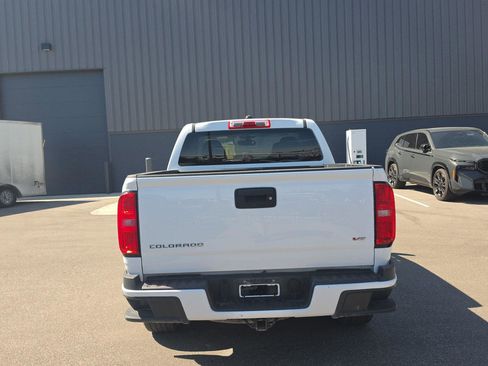Used 2022 Chevrolet Colorado W/T w/ Custom Special Edition AWD/4WD image 4