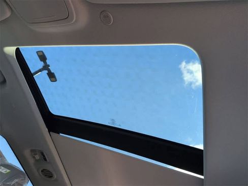 New 2025 Ford Explorer Active w/ Active Comfort Package image 20