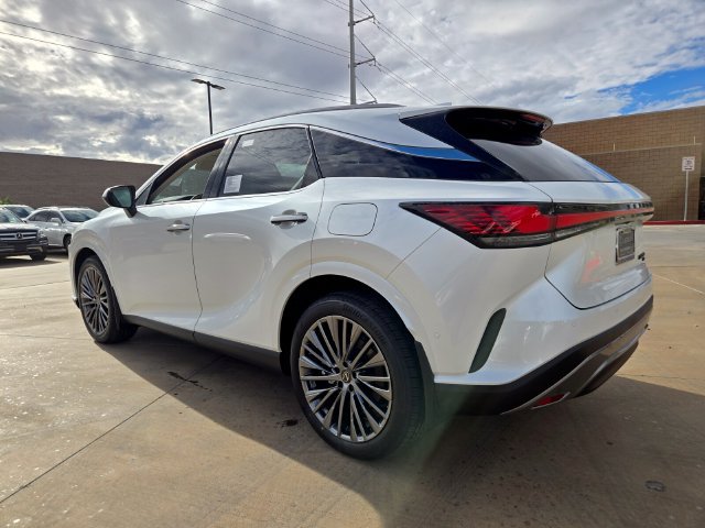 New 2026 Lexus RX 450h AWD w/ Convenience Package image 4
